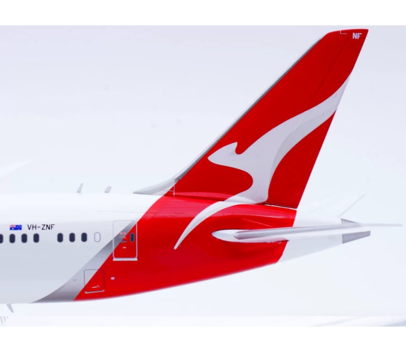 JC Wings 1:200 QANTAS B787-9 VH-ZNF Flaps down DIECAST Model
