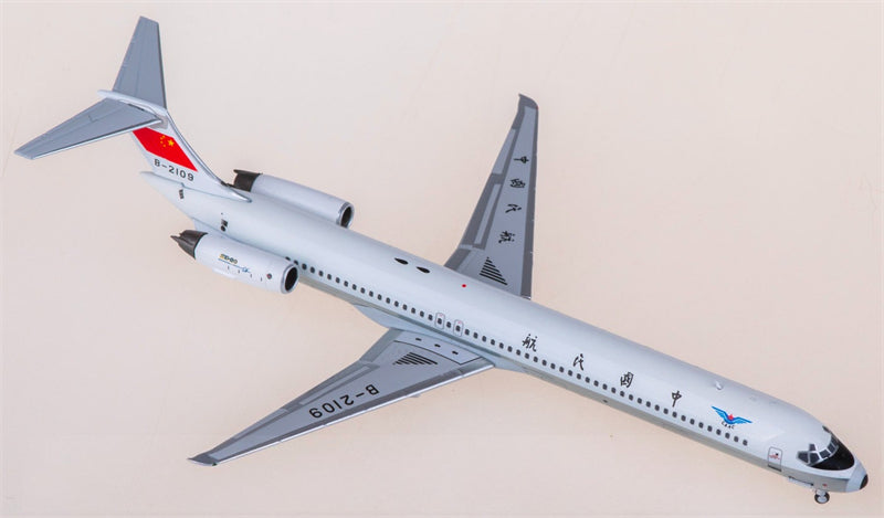 NG Models CAAC McDonnell Douglas MD-82 B-2109 1:400 Diecast Model view 2