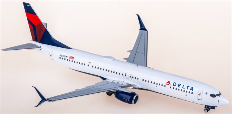 NG Models Delta Air Lines Boeing 737-900ER N851DN 1:200 Diecast Model view 1