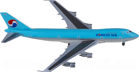 JC Wings Korean Air Boeing 747-200B HL7454 w/ Sticker 1:400 Diecast Model view 1
