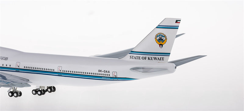 Hogan State of Kuwait Boeing 747-8 9K-GAA 1:200 ABS Model view 5