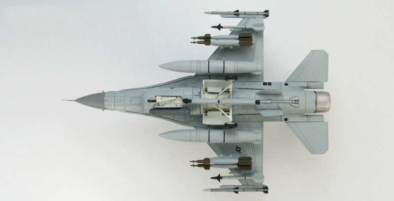 HOBBY MASTER USAF / Iowa Air National Guard F-16C 185th FG / 174 FS 1:72 Model   The Bats 85-1547