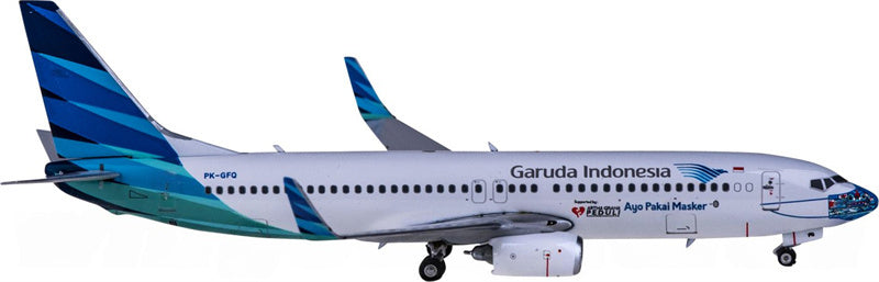 Phoenix Garuda Indonesia Boeing 737-800 PK-GFQ 1:400 Diecast Model view 2