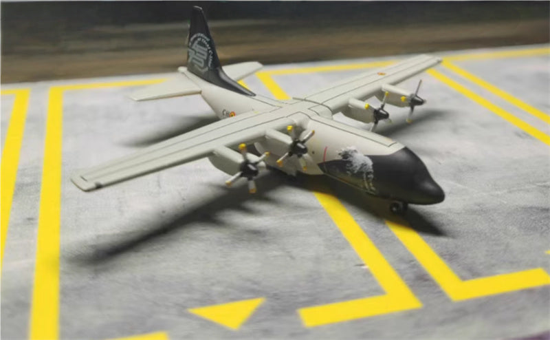 Herpa Belgian Air Component Lockheed C-130H Hercules 15th Wing Air Transport 70th Anniversary Limited Edition 1:500 Aircraft Pre-built Model