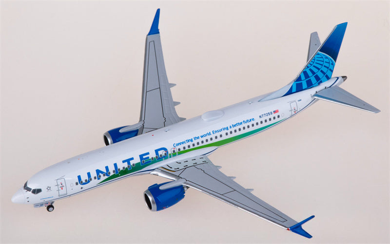 NG Models United Airlines Boeing 737 MAX 8 N77259 1:400 Diecast Model view 1