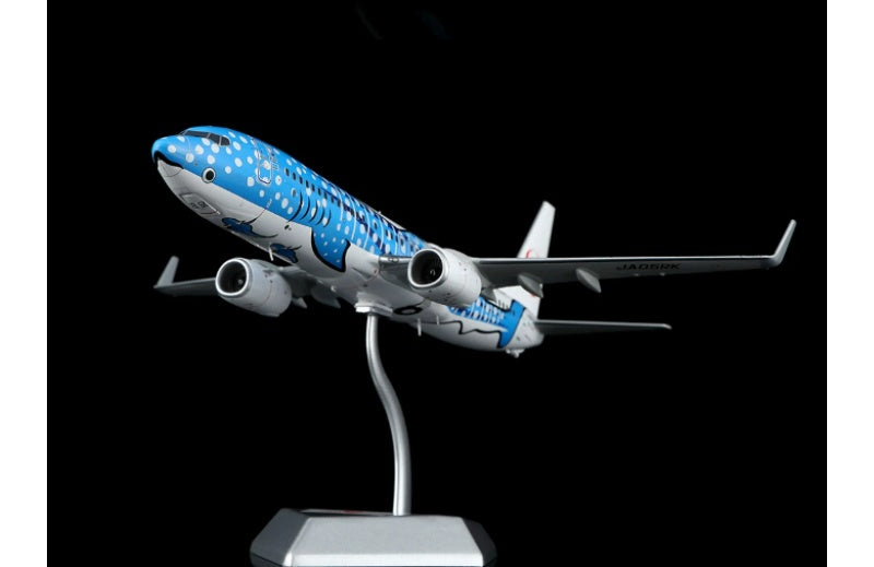 SQ Wings 1:200 Japan Transocean Air B737-800 JA05RK Standard Edition DIECAST Model
