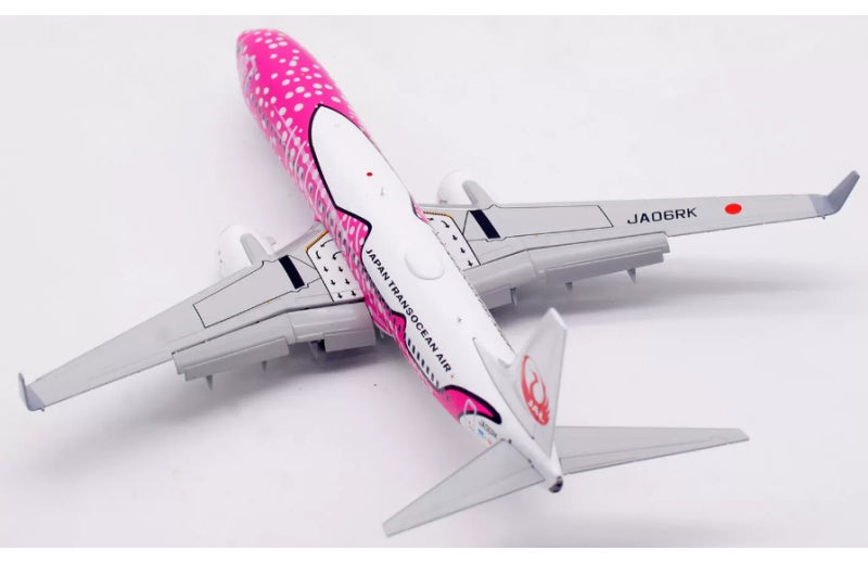 SQ Wings 1:200 Japan Transocean Air B737-800 JA06RK Flaps down DIECAST Model