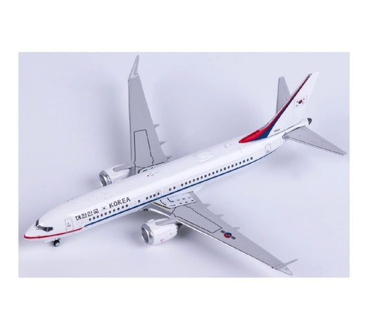 Phoenix 1:400 South Korean Government Boeing 737 MAX 8 26001  DIECAST Model