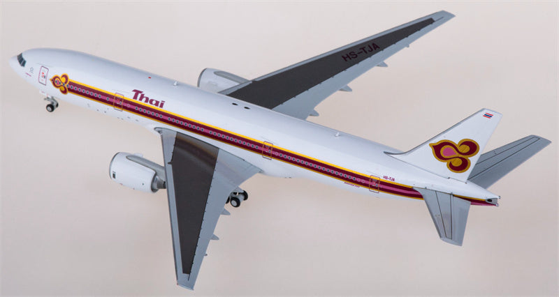 JC Wings Thai Airways Boeing 777-200 HS-TJA 1:400 Diecast Model view 2