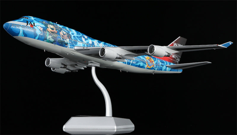 SQ Wings 1:200 JAL Japan Airlines Boeing 747-400 JA8912 Diecast Model view 2