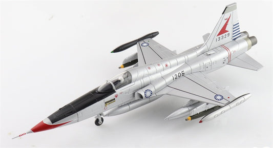 HOBBY MASTER F-5A 1205 1st Tactical Fighter Wing ROCAF 1960s 1:72 Aircraft Pre-built Model