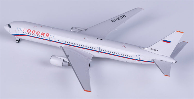 Z2MODEL Rossiya Boeing 767-300 EI-ECB 1:400 Diecast Model view 3