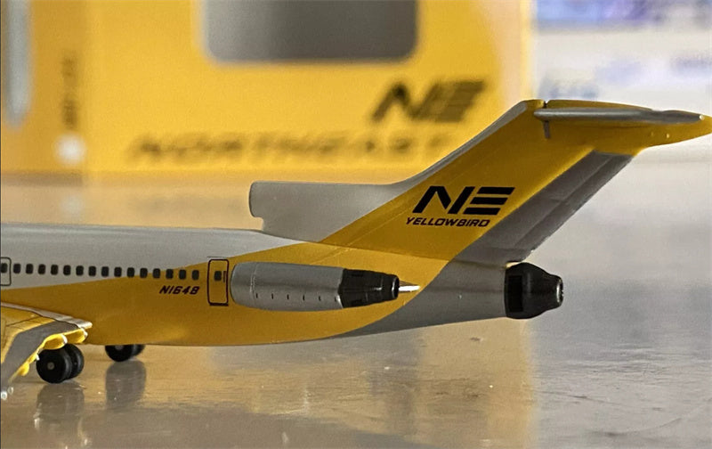 AeroClassics Northeast Airlines for Boeing 727-200 N1648 1:400 Airplane Pre-built  Airliner Model Display
