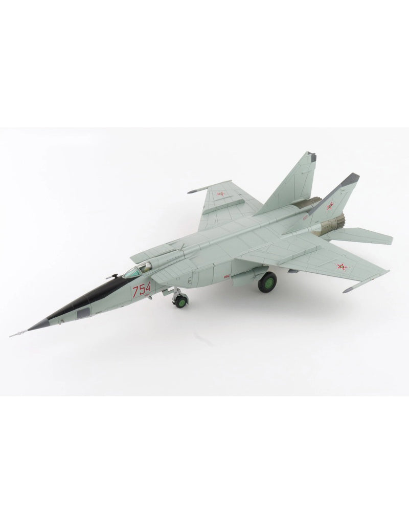 HOBBY MASTER Bulgarian Air Force MiG-25RBT  1:72 Model   Red 754