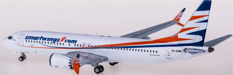 JC Wings Smartwings for Boeing 737 MAX 8 OK-SWB 1:400 Airplane Pre-built  Airliner Model Display