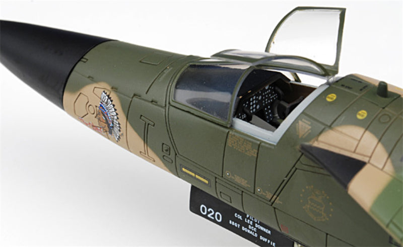 HOBBY MASTER USAF F-111E 20th SQN 1:72 Model 1989 The Chief 68-0020