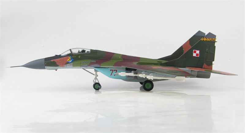 HOBBY MASTER MIG29A Fulcrum No.77 1st Fighter Aviation Regiment Polish Air ce 1996 1:72 Aircraft Pre-built Model