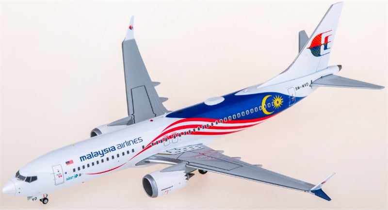JC Wings Malaysia Airlines Boeing 737 MAX 8 9V-MVD 1:200 Diecast Model view 2