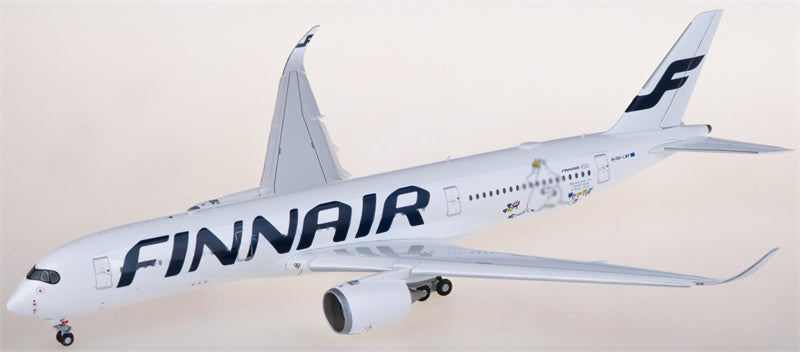 JC Wings Finnair Airbus A350-900XWB OH-LWP Flaps Down 1:200 Diecast Model view 1