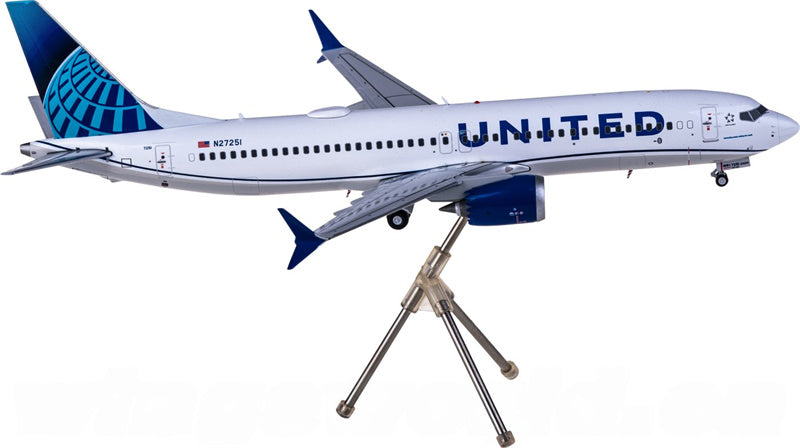 Geminijets United Airlines Boeing 737 MAX 8 N27251 1:200 Diecast Model view 4