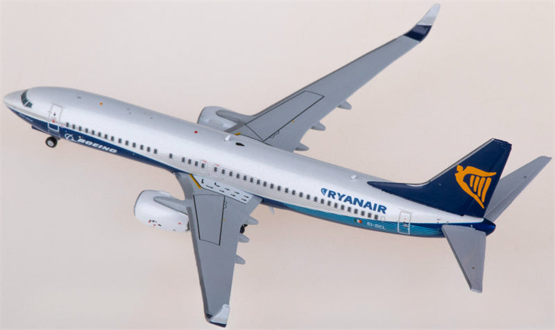 JC Wings Ryanair Boeing 737-800 EI-DCL Dreamliner 1:400 Diecast Model view 4