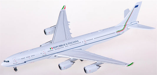 JC Wings F.F.AA Airbus A340-500 I-TALY 1:400 Diecast Model view 1