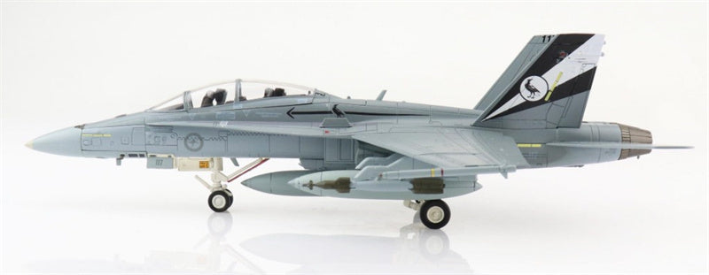 HOBBY MASTER F/A-18B Hornet A21-117,75 Sqn. ，RAAF,Dec 2021"Final Flight"                                                 1:72 Aircraft Pre-built Model