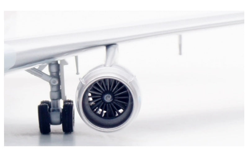 Inflight 1:200 Canadian Pacific Airlines DC-10 C-GCPJ polishing DIECAST Model
