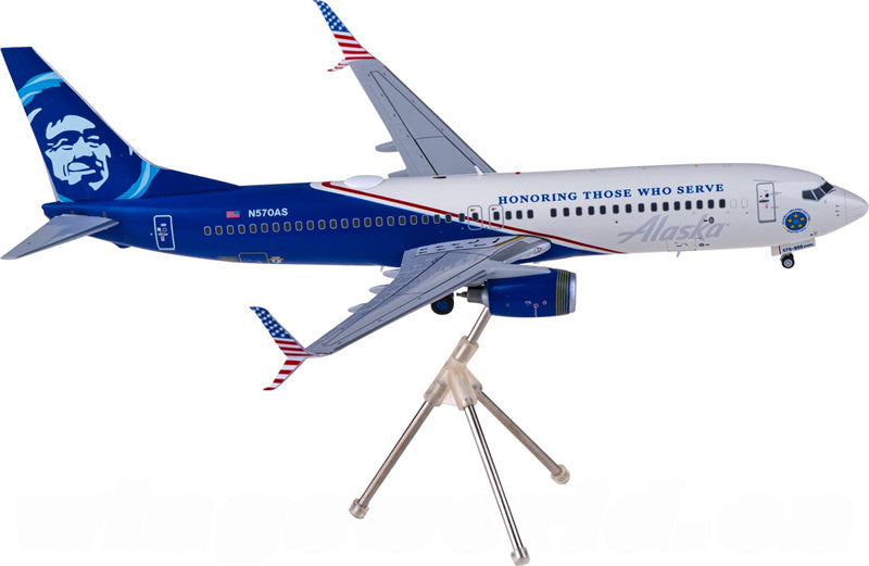 Geminijets Alaska Airlines Boeing 737-800 N570AS Honoring Those Who Serve 1:200 Diecast Model view 2