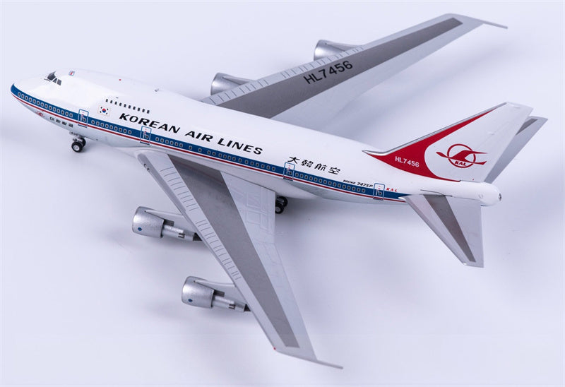 NG Models Korean Air Boeing 747SP HL7456 1:400 Diecast Model view 2