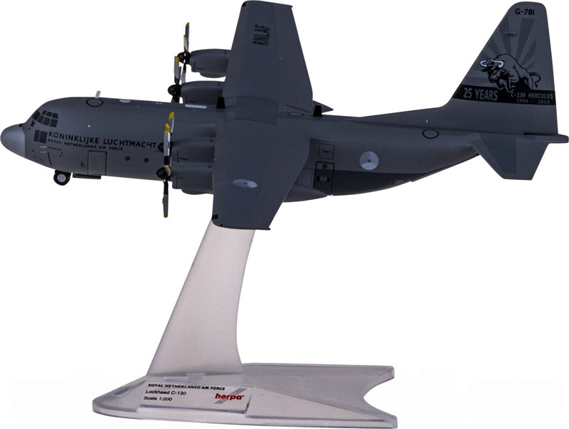 Herpa RNLAF Lockheed C-130H Hercules G-781 1:200 Diecast Model view 2
