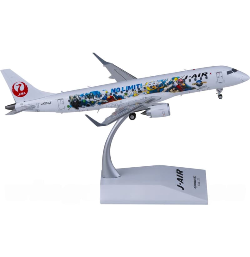 JC Wings J-Air Embraer 190-100STD JA252J 1:200 Aircraft Pre-built  Airliner Model Display