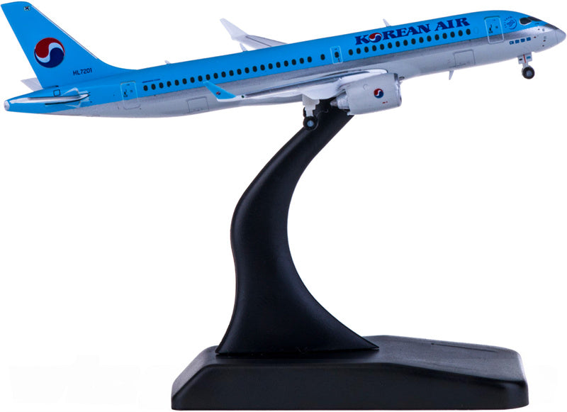 Korean Air Bombardier CS300 1/400スケール JC Wings Korean Air Bombardier CS300 HL7201 1:400 Diecast Model
