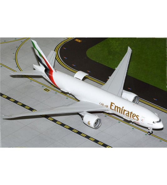 Geminijets 1:200 Emirates Boeing 777-200LR A6-EFV  DIECAST Model
