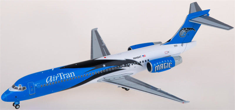 JC Wings AirTran Airways Boeing 717-200 N949AT 1:200 Diecast Model view 3