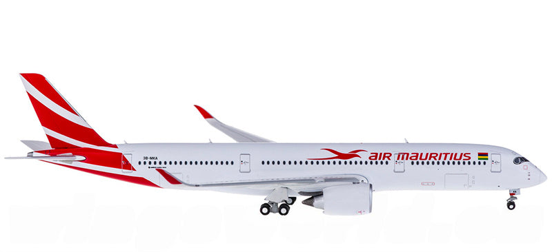 Geminijets Air Mauritius Airbus A350-900 3B-MKA 1:400 Diecast Model view 3