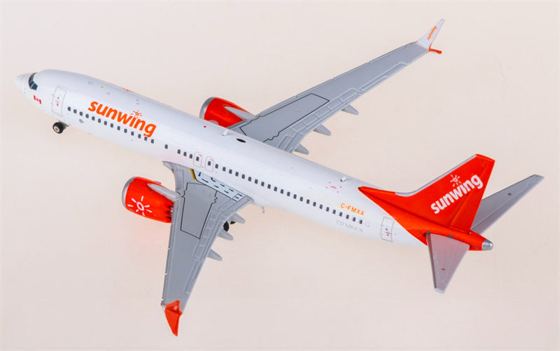 JC Wings Sunwing Airlines Boeing 737 MAX 8 C-FMXA 1:400 Diecast Model view 3