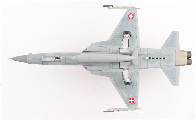 HOBBY MASTER F-5E Tiger II J-3033 Staffel 6 Swiss Air Force (re-issue with new box art) 1:72 Aircraft Pre-built Model