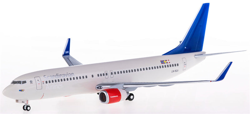 Hogan SAS Boeing 737-800 LN-RGA 1:200 ABS Model view 2