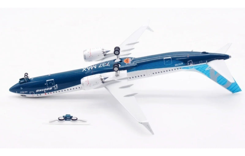 Inflight 1:200 Boeing B737-9MAX N7379E  DIECAST Model