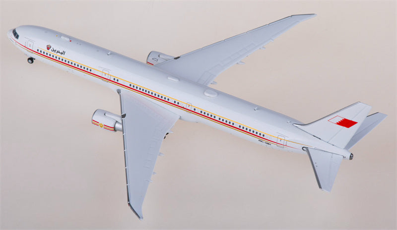 JC Wings Bahrain Royal Flight Boeing 767-400ER A9C-HMH 1:400 Diecast Model view 3