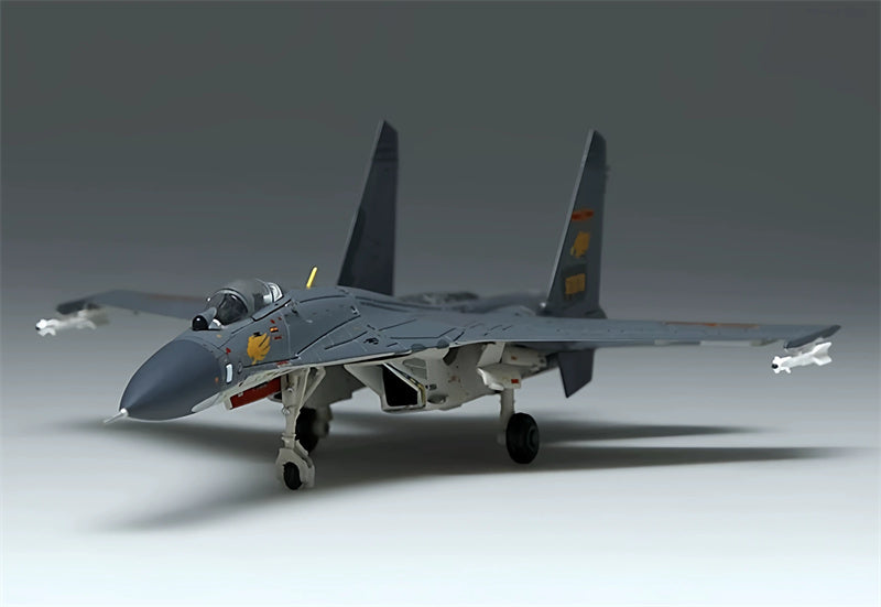 SQ Wings Helan Flying Lions SU-27SK  1:200 Model    62078
