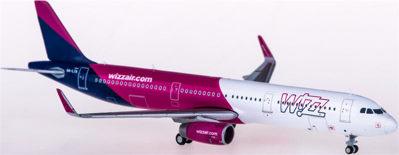 JC Wings Wizz Air Airbus A321 HA-LTA 1:400 Diecast Model view 3