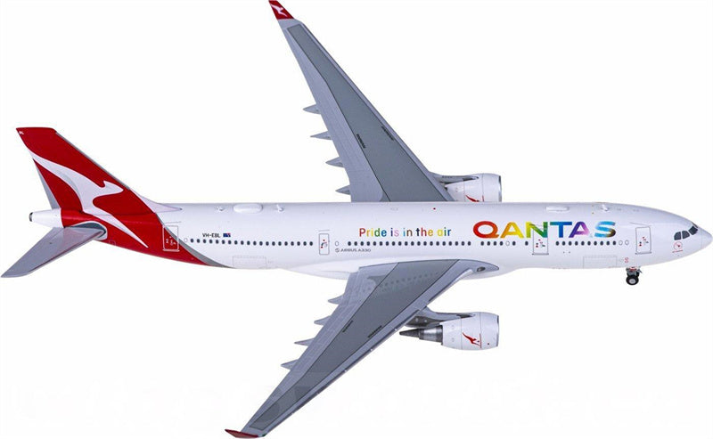 JC Wings Qantas Airbus A330-200 VH-EBL 1:400 Diecast Model view 2
