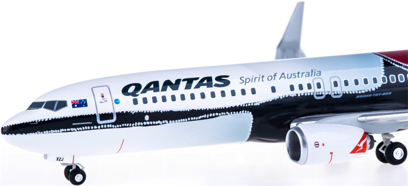 Herpa Qantas Boeing 737-800 VH-XZJ Mendoowoorrji 1:200 ABS Model view 3