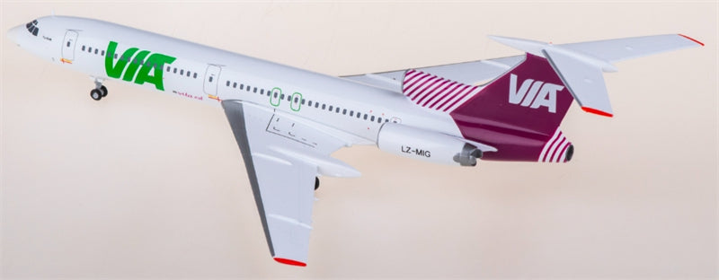 Herpa Air Via Tupolev TU-154M LZ-MIG 1:200 Diecast Model view 3