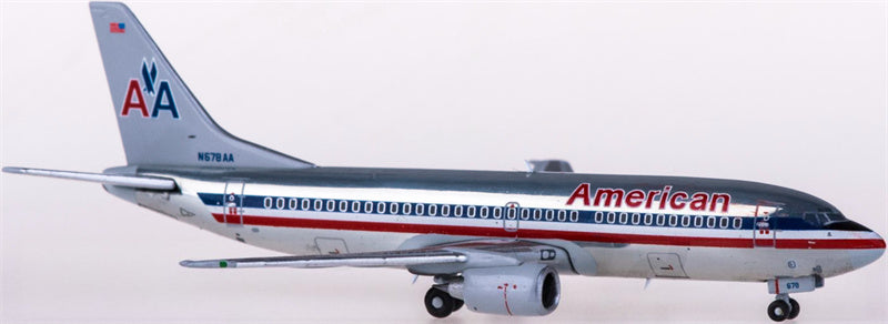 JC Wings American Airlines Boeing 737-300 N678AA 1:400 Diecast Model view 1