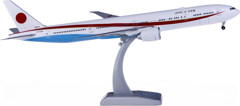 Hogan JASDF Boeing 777-300ER 80-1111 1:200 ABS Model view 2