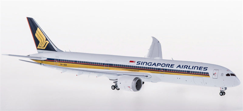 JC Wings Singapore Airlines Boeing 787-10 9V-SCB Flaps Down 1:400 Diecast Model view 1