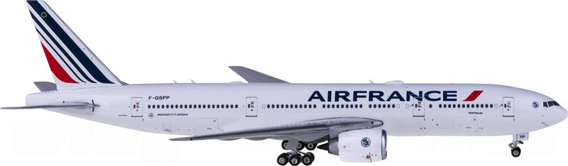 Phoenix Air France Boeing 777-200ER F-GSPP 1:400 Diecast Model view 4